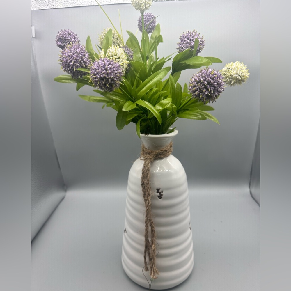 Handmade floral ceramic case